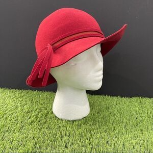 VTG Doeskin Felt 100% Wool - Miss Bierner Red Hat